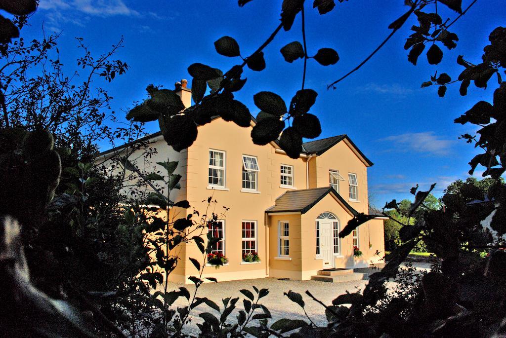 Lemongrove House Bed & Breakfast เอนนิสคอร์ธี ภายนอก รูปภาพ
